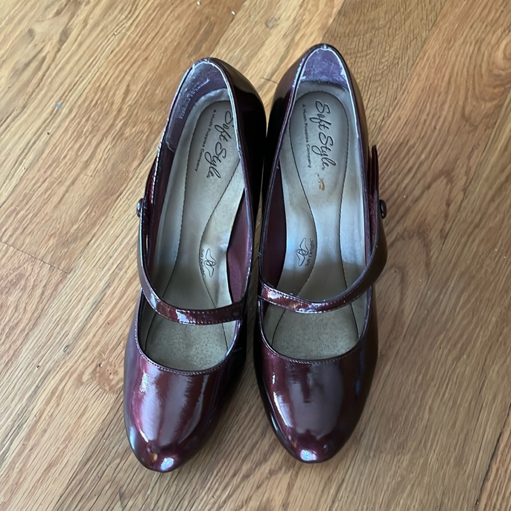 Burgu heels